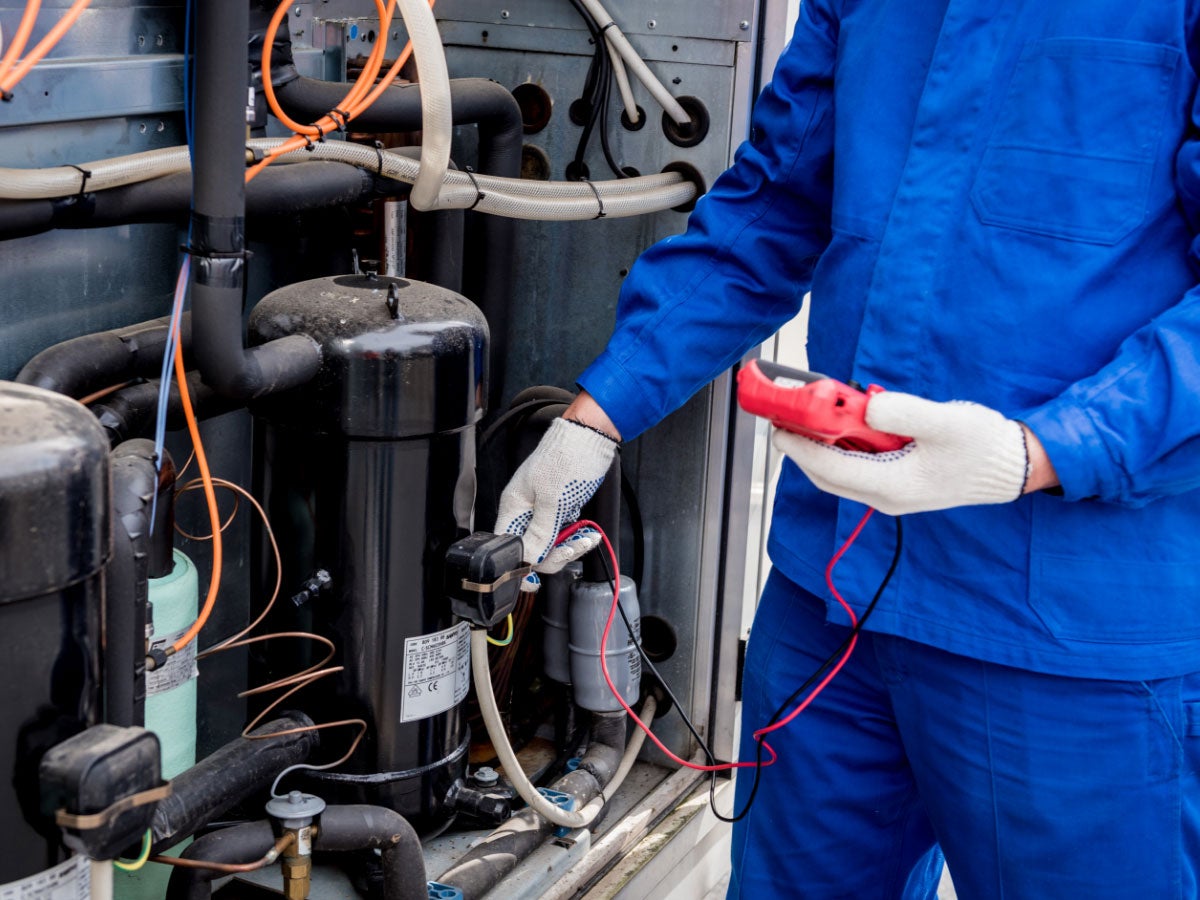 Resistance test of temperature sensors in the cooling supply section of the ventilation unit