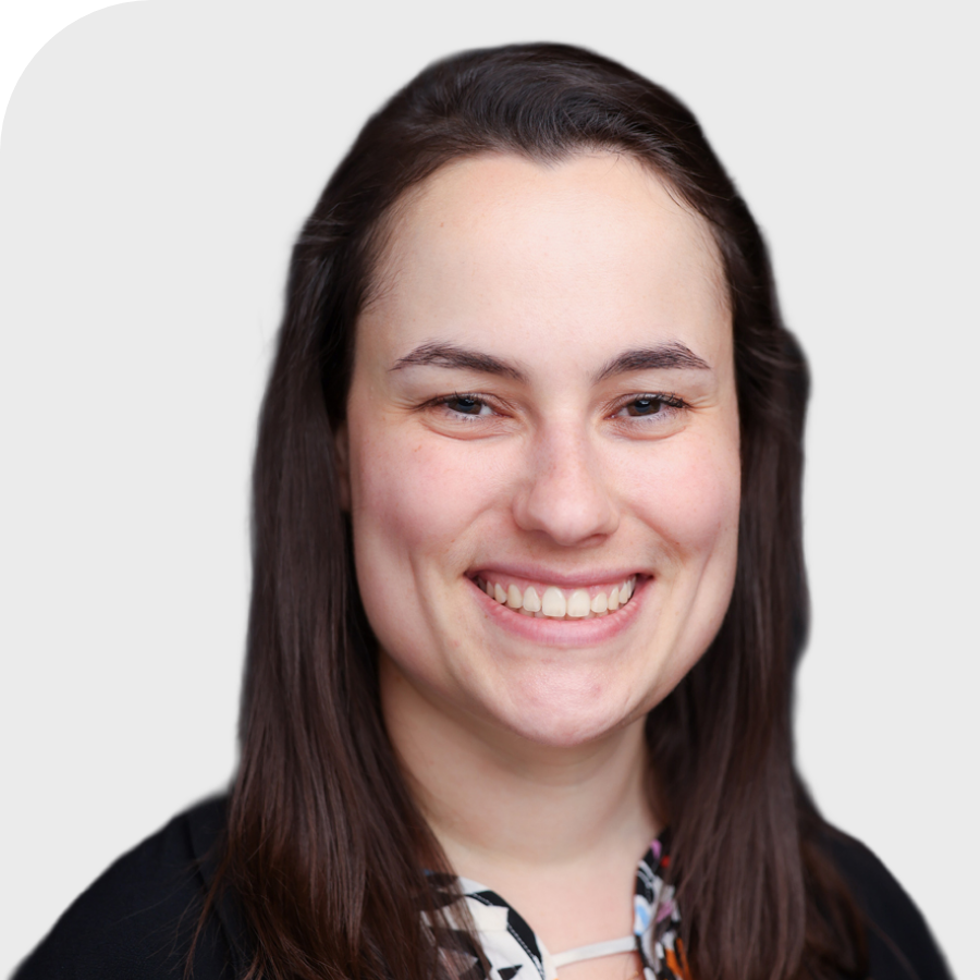 Alex Schraiber-900x900-left-round-corner 