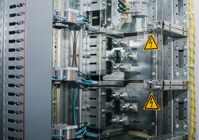Low-voltage cabinet with uninterrupted power.
