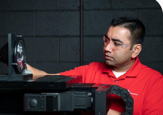 UL Solutions lighting expert working in our Allentown Lighting LAB.