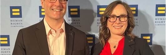 Rob Slone and Jennifer Jones photographed at the HRC New York Dinner 2024