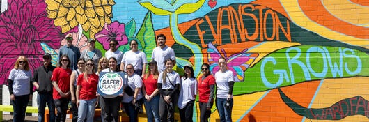 Employees at volunteer event.