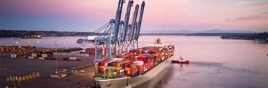Ship-Cargo-Sea