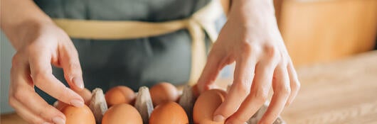 Packaging with eggs