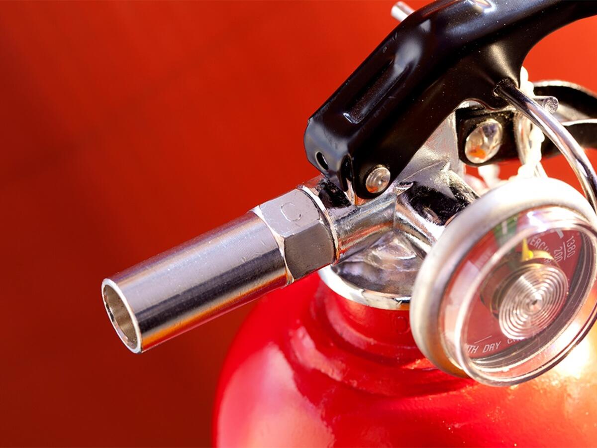 Fire extinguisher