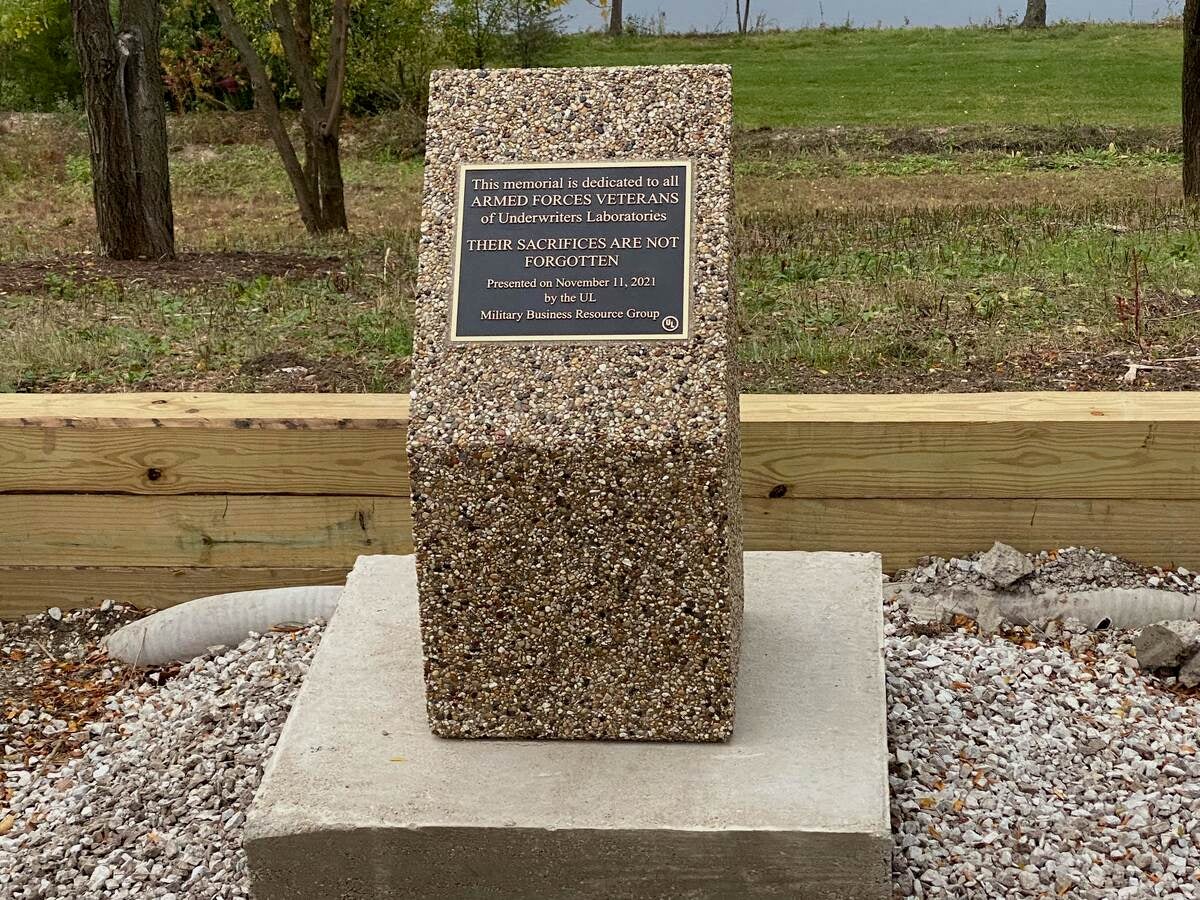 Veterans Plaque at the Northbrook Campus