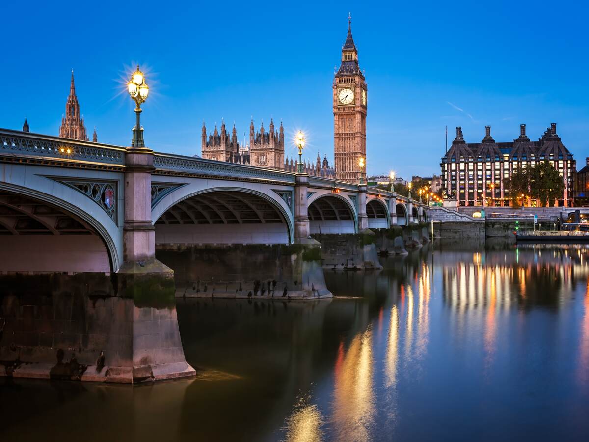 Night view in London