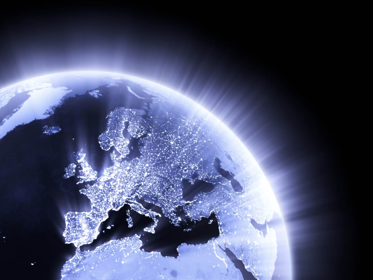 Glowing globe focused on Europe.