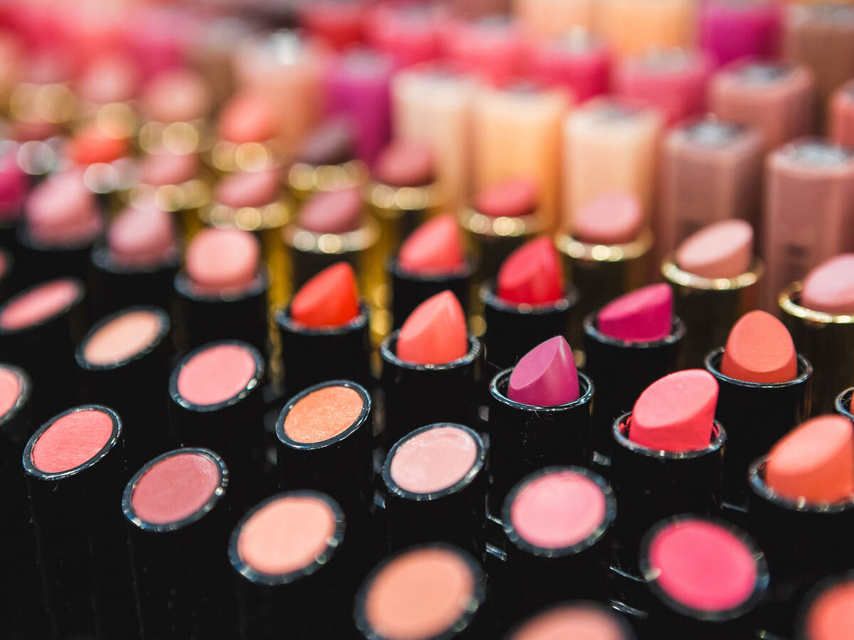 Many colors of lipsticks