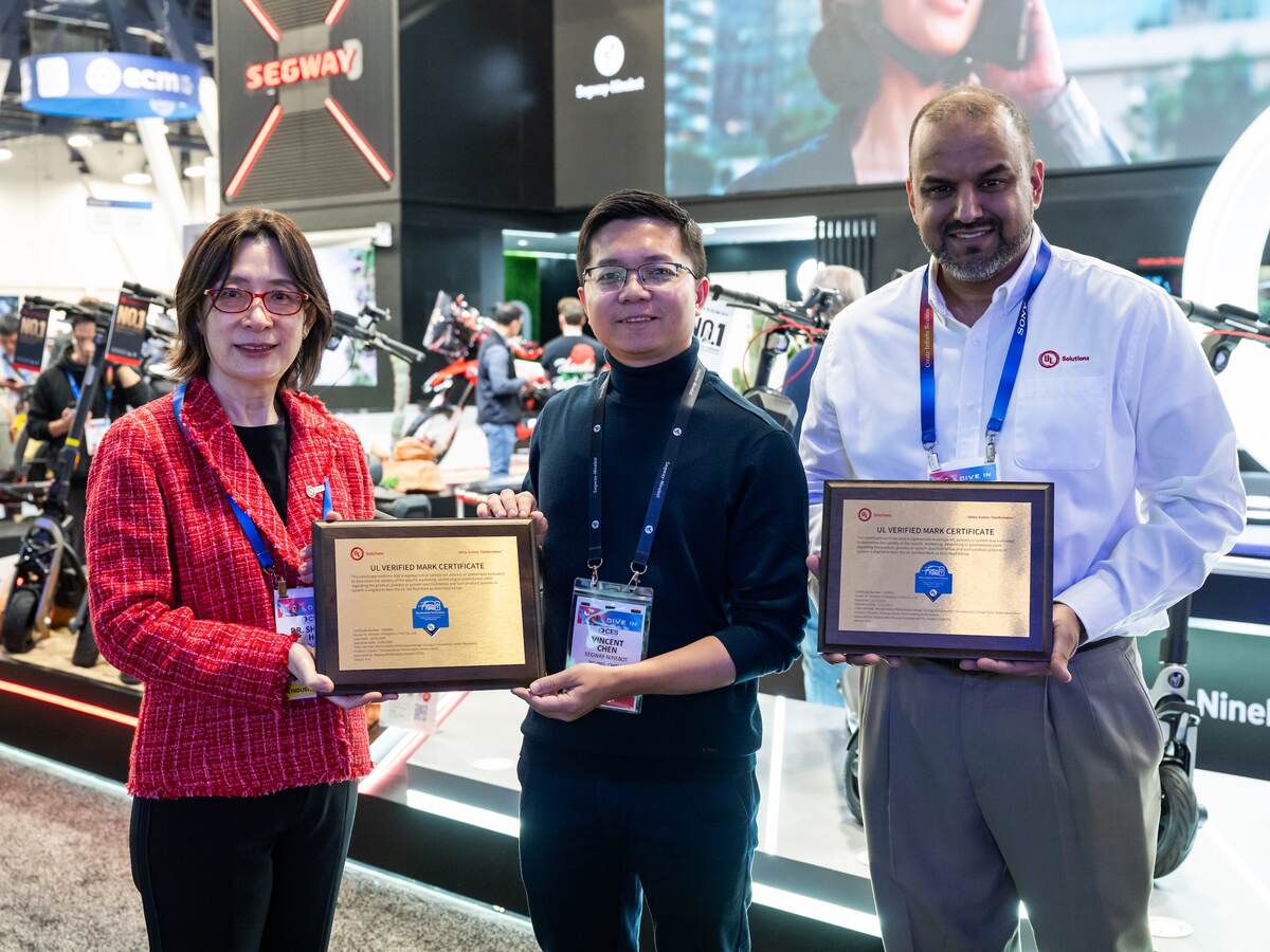 UL Solutions presents plaque to Segway for marketing claim performance.