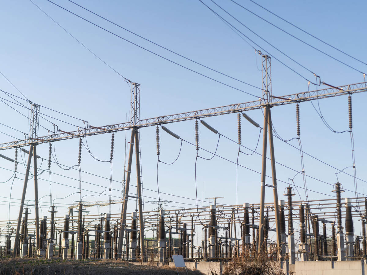 Electric high voltage wires