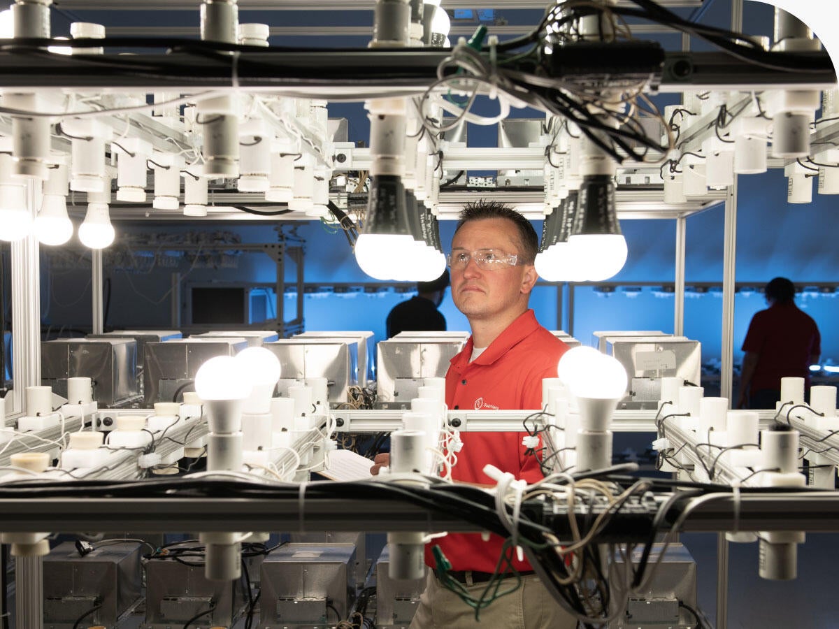 UL Solutions lighting expert conducting lighting tests in Allentown lighting lab