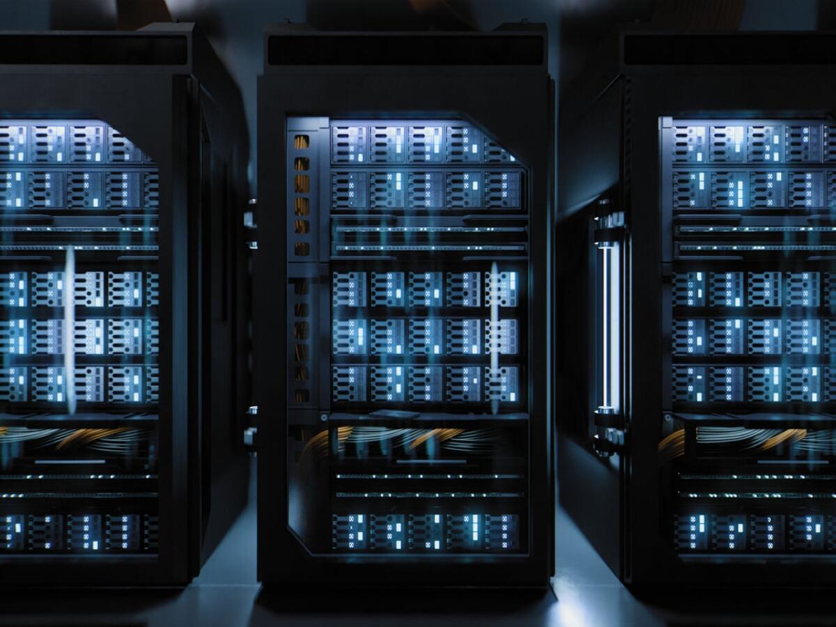 Server room data center for cloud computing