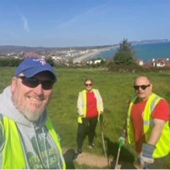 Bray, Ireland seafront trash pick up by UL employees