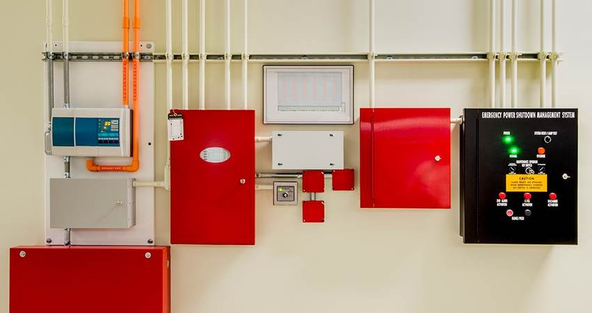 Fire suppression system with aspirating smoke detector