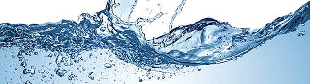 Water making a crashing wave