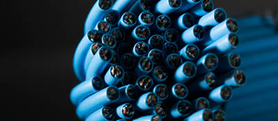 Bundle of cables together