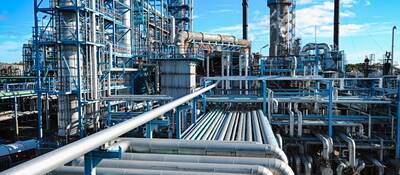 Oil and gas fuel refinery