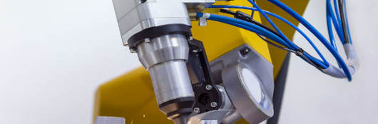 laser-cutting-of-metal-on-robotic-arm-641713412_620x300