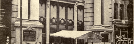 Exterior picture of the Iroquois Theater 1903