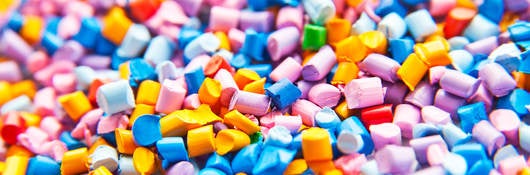 Plastic resin granules for plastic manufacturing