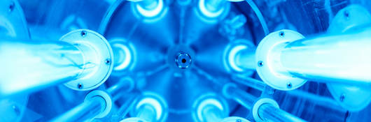 Tube filled with UV germicidal lights. 