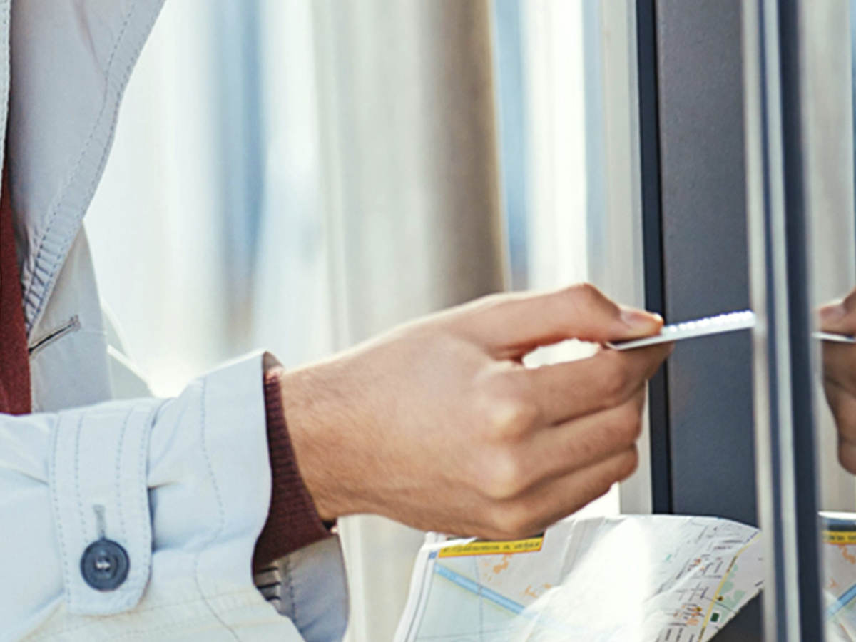 UL provides unparalleled support for card issuers and personalization bureaus.