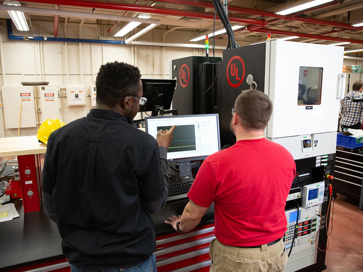 UL Opened the Expanded Hazardous Locations Lab UL