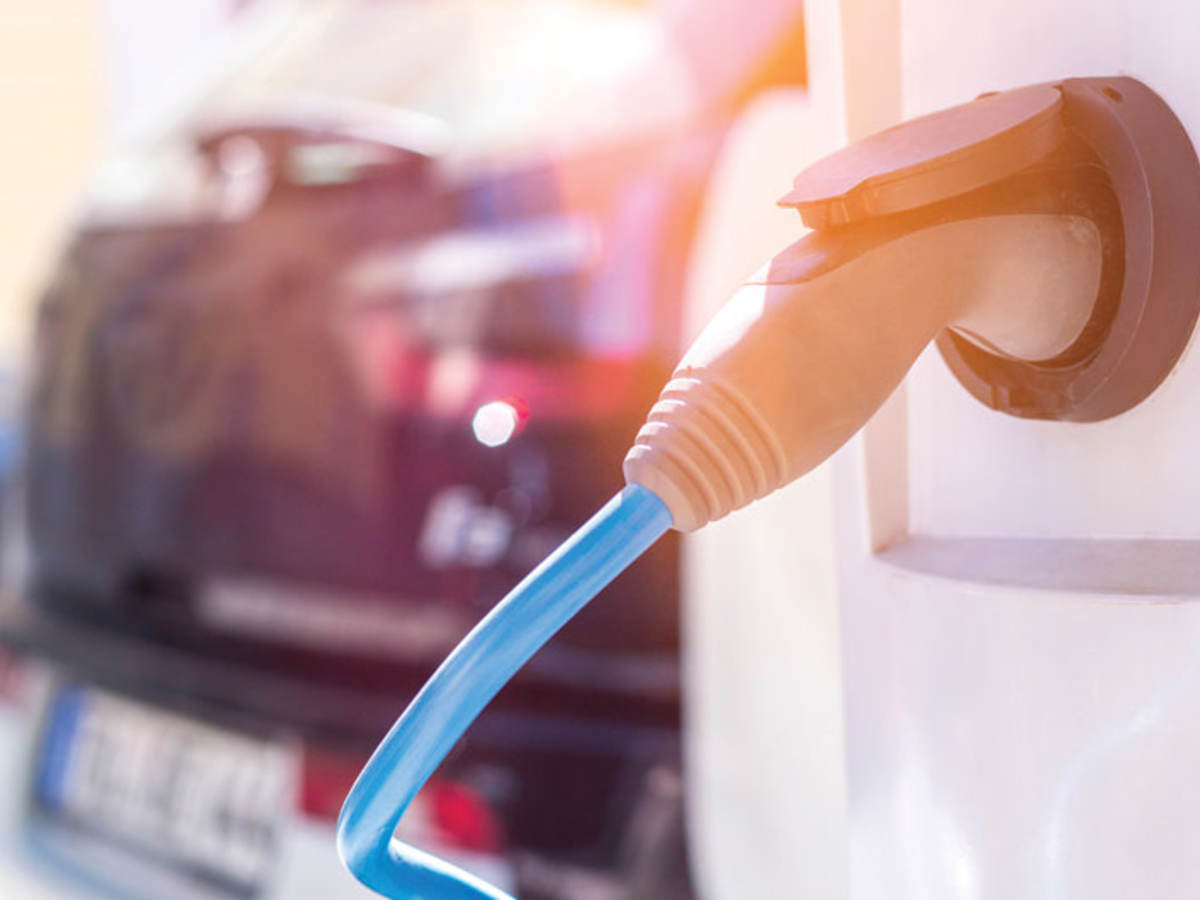 Electric vehicle charging unit