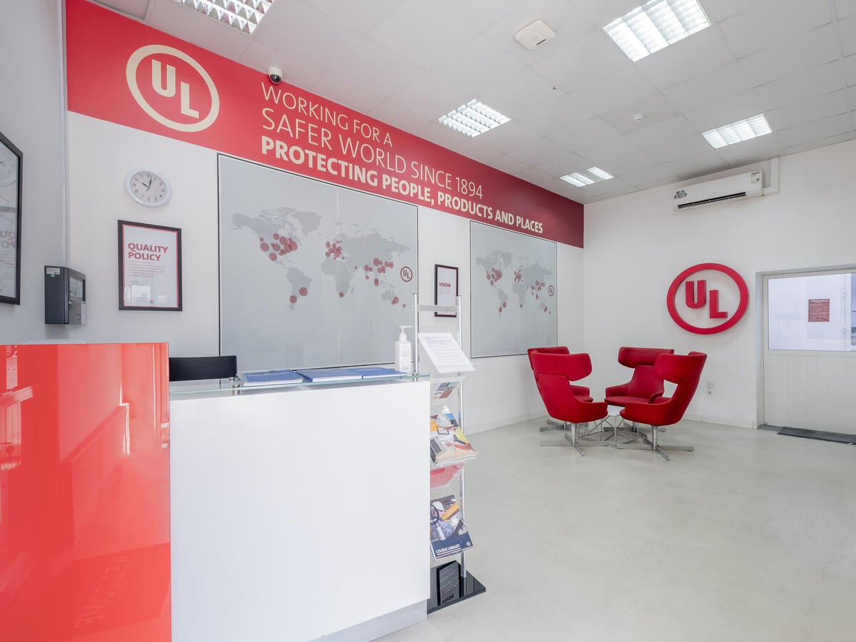 UL Launches Fiber Optics Testing and Research Laboratory in Abu Dhabi ...