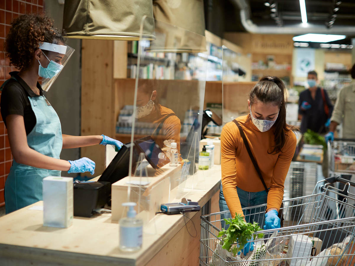 Millennials grocery shopping in the age of COVID