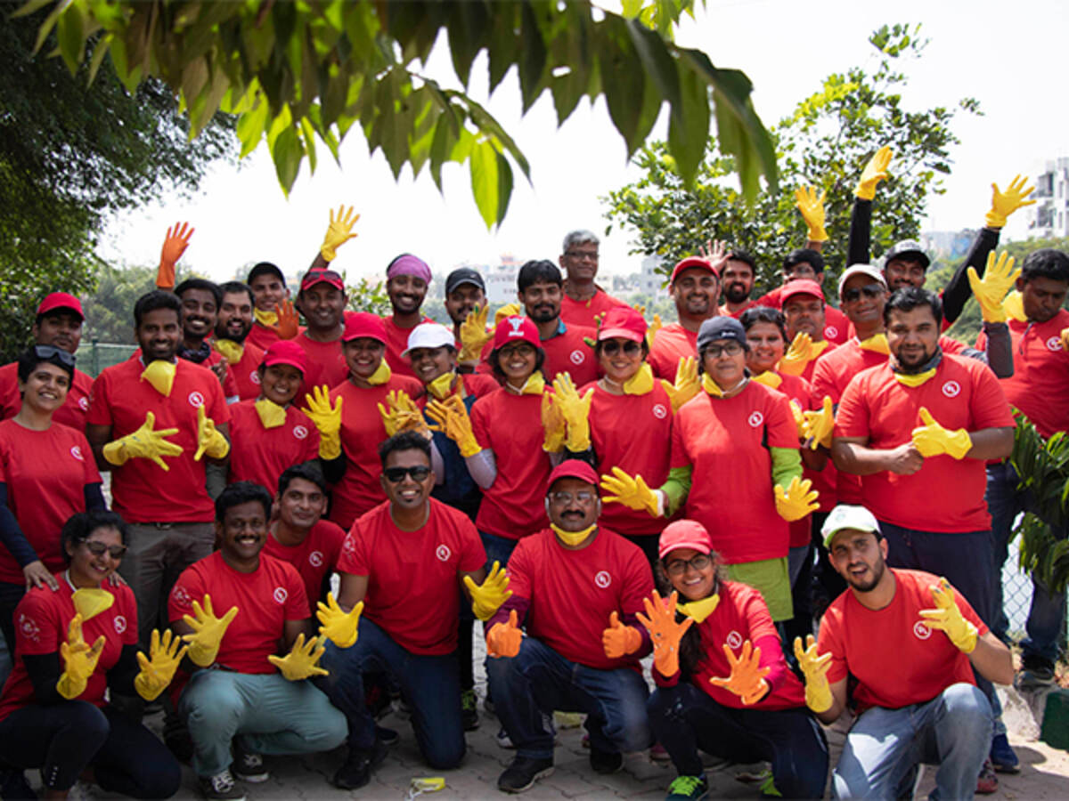Group of UL employees after a day of volunteering
