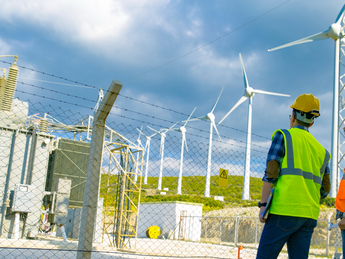 Wind Turbine Electrical Characteristics Testing | UL Solutions