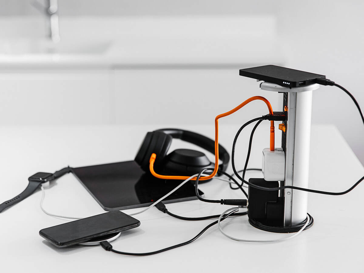 Charging station and devices