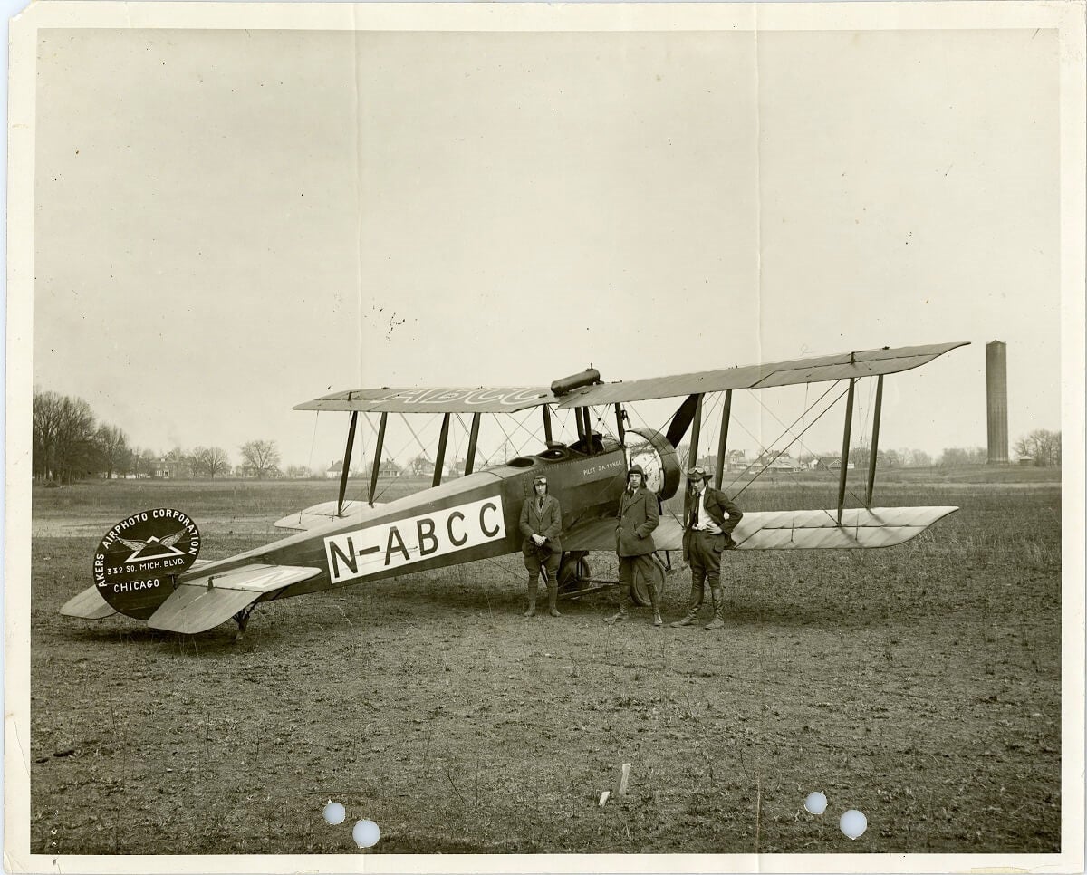 John Arthur Yonge, right, received his pilot's registration at Ashburn Field in Chicago in November of 1921. He was the 9th pilot registered by UL. The Akers biplane he piloted was also registered under the identification mark N-ABCC.