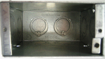 Photograph of the Product with Counterfeit UL Mark 3