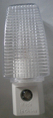 Photograph and Marking of the Nightlight authorized to bear the UL Mark 1